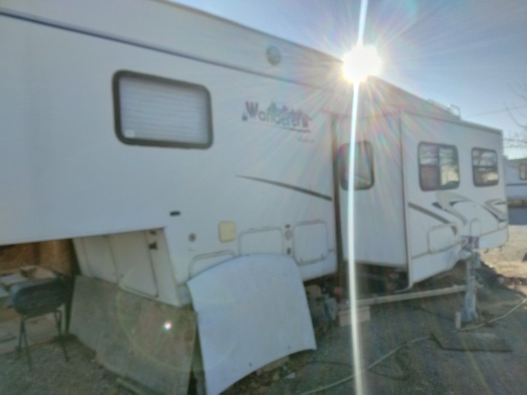 Wanderer RV Trailer 