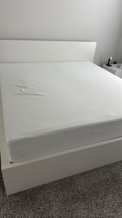 Free Mattress and mattress topper