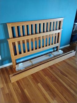 Queen Bed set