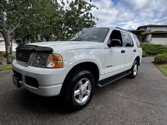 2005 Ford Explorer