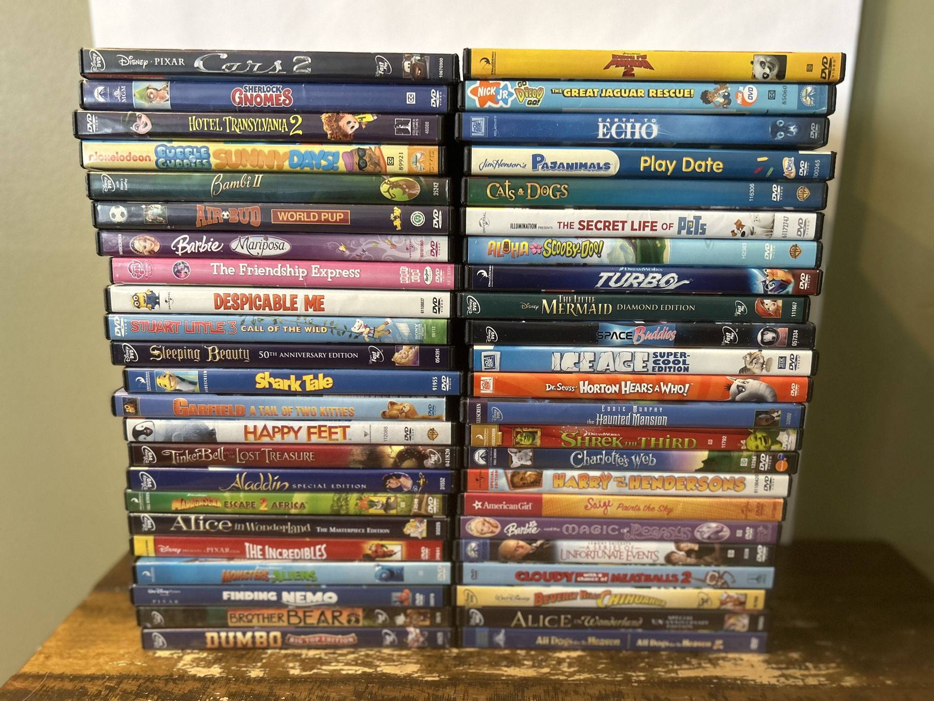 Huge DVD Lot Animated/ Live Action Children Movies 