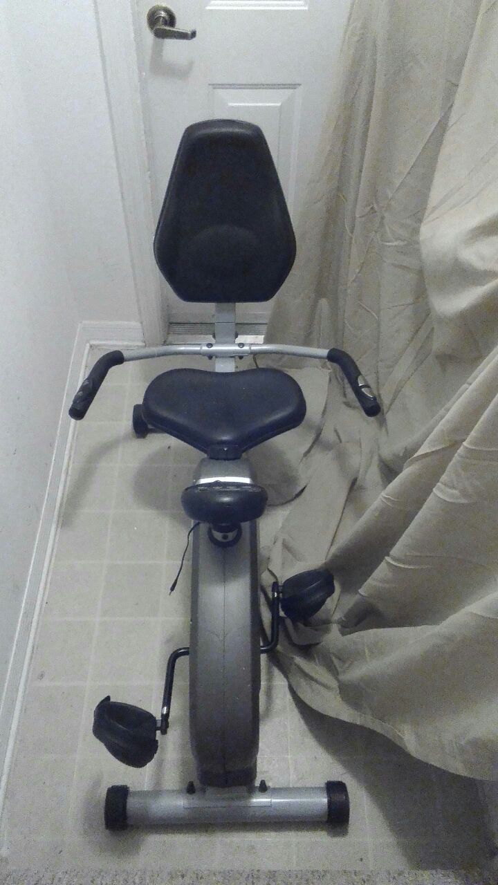 15-4800R Stamina stationary exercise bike