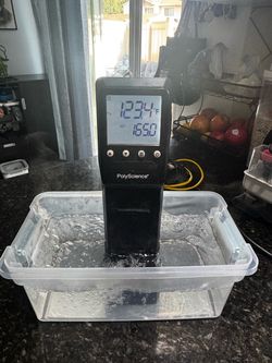 PolyScience Sous Vide Immersion Circulator – Commercial Grade – Works Great