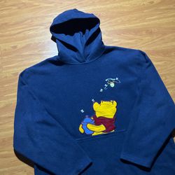 Vintage 90’s Winnie The Pooh Embroidered Hoodie  Size L 