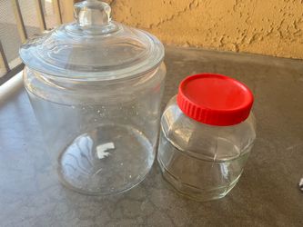 Glass jars (3)