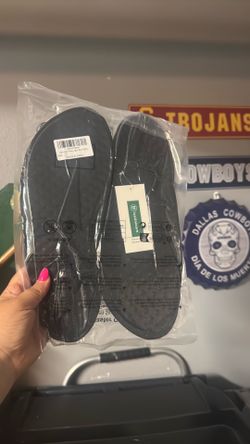 Mens water shoes