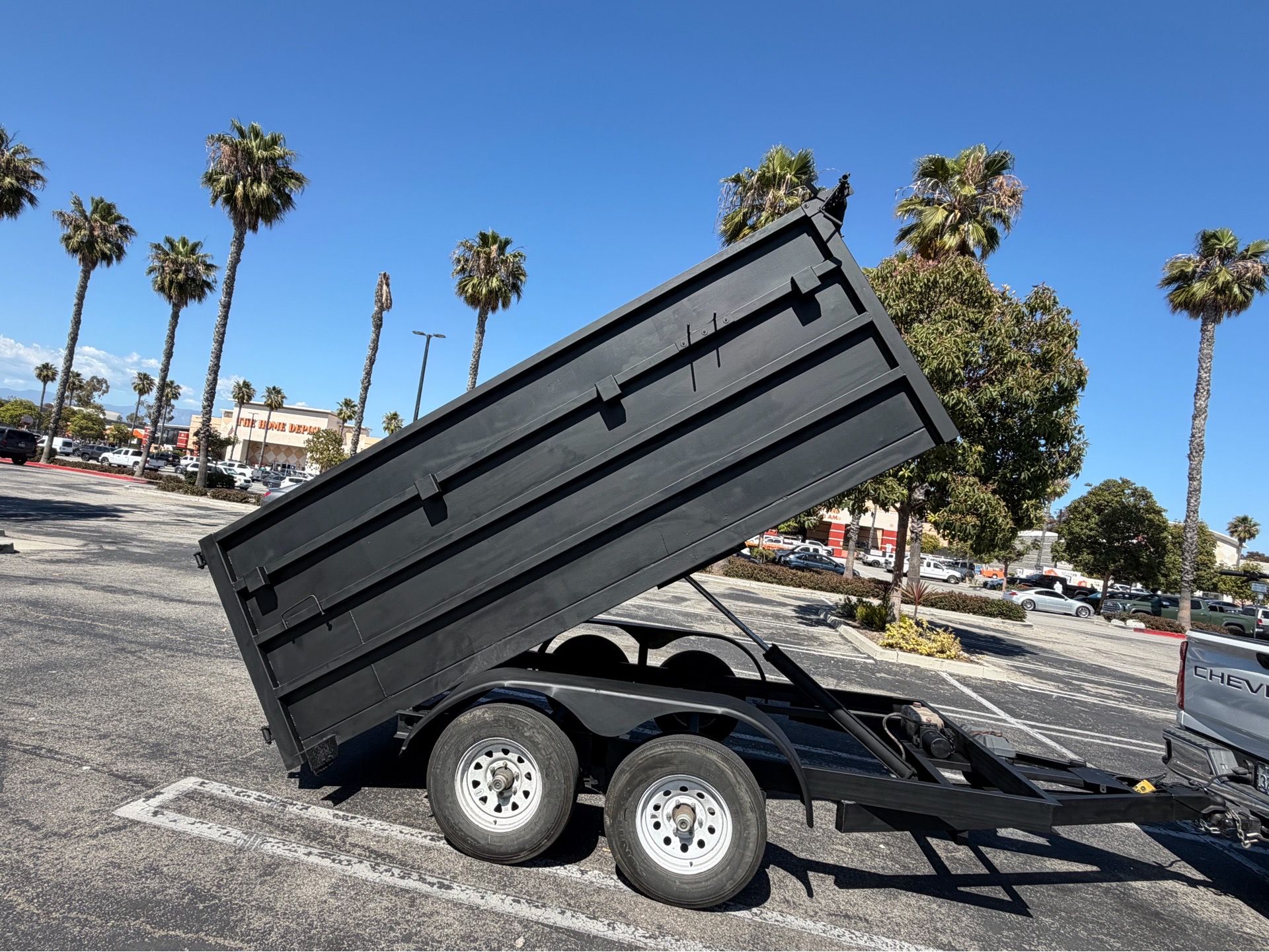 Apch dump trailer
