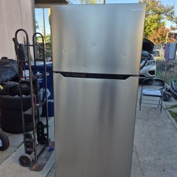 Standard Size Fridge In Good Condition $220