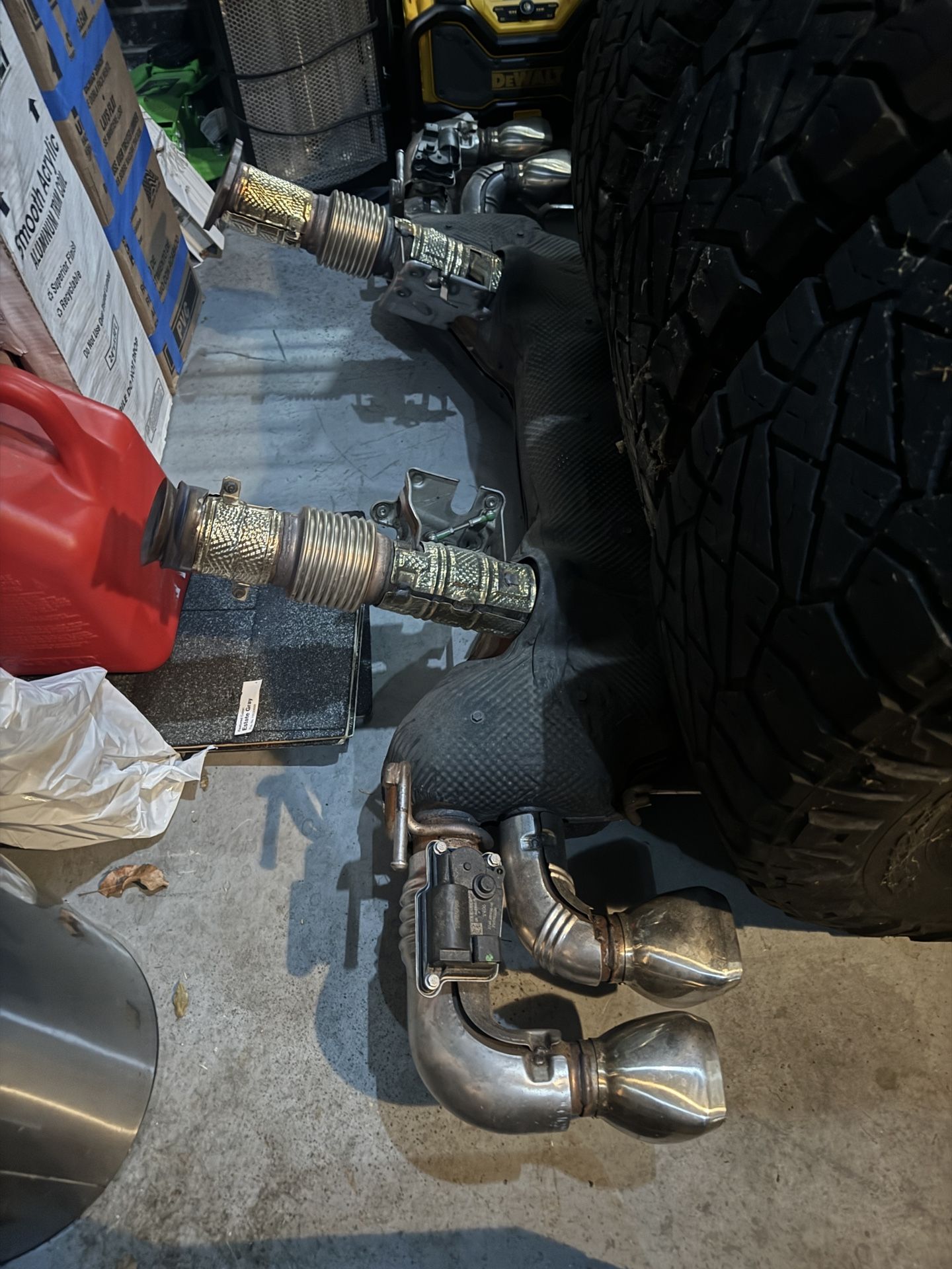 2023 Corvette C8 Exhaust w/ Valve Controller