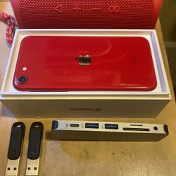 64GB iPhone SE *unlocked* / Hyper+Drive / JBL Flip5 / 128GB SanDisk (iXpand Drive)