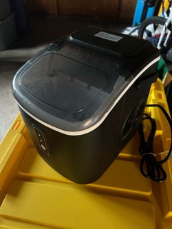 Ice maker