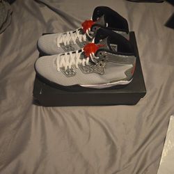 Jordan Spike Forty PE