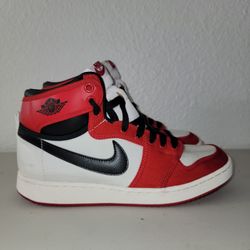 AIR JORDAN 1 I RETRO AJKO  SIZE 7.5 CHICAGO WHITE BLACK RED