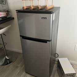 Mini Refrigerator   