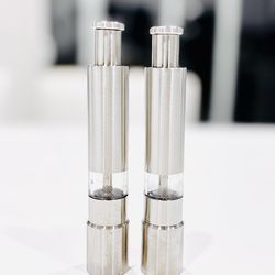 Stainless steel salt pepper grinders pair