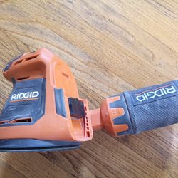 Ridgid 18v Random Orbit Sander 
