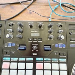 Pioneer DDJ-REV 7