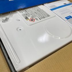 New Midea 8,000 BTU Window Air Conditioner