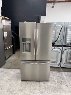 🚨OPEN BOX Frigidaire Gallery 22.6 Cu. Ft. Counter-Depth French Door Refrigerator | GRFC2353AF