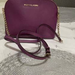 New Michael Kors Purse 