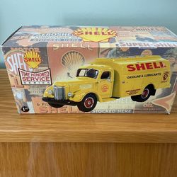 Shell 2001  “Time Honored Service” Series Toy Gasoline Truck
