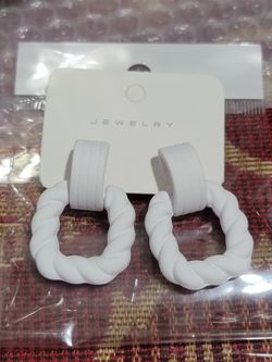 Elegant White Twisted Hoop Stud Earrings