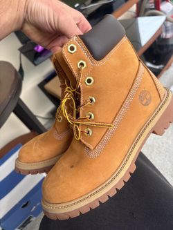 4M Timberland Classic Wheat Nubuck Boots