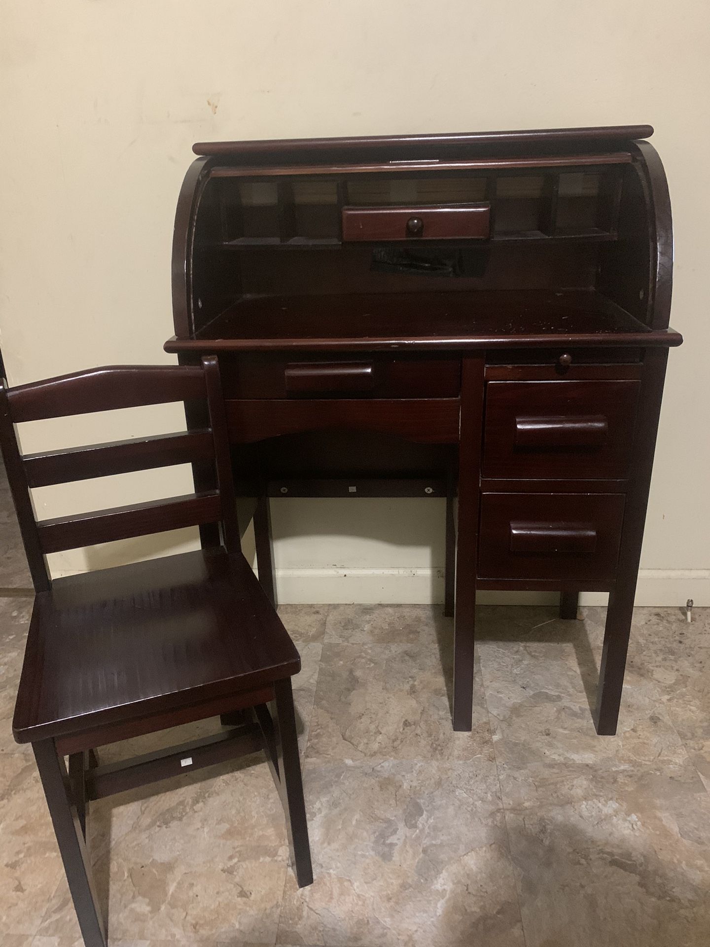 Real Cherry Oak Children’s Desk 