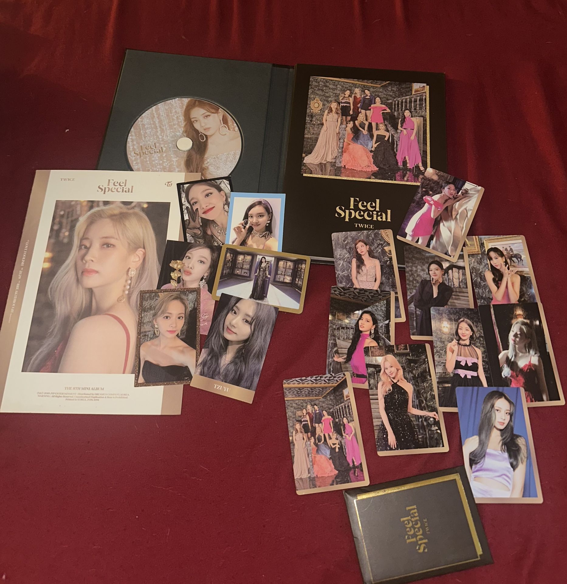 Twice Feel Special 8th Mini Album