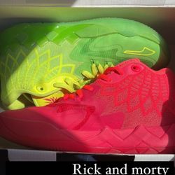 Rick And Mortys Used Lightly Size 7.5 Mens 