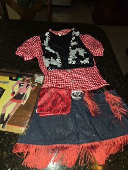 Never use it .. medium costume