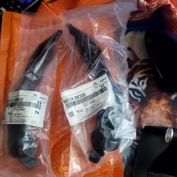 Hyundai Genesis LH RH BumperBracket