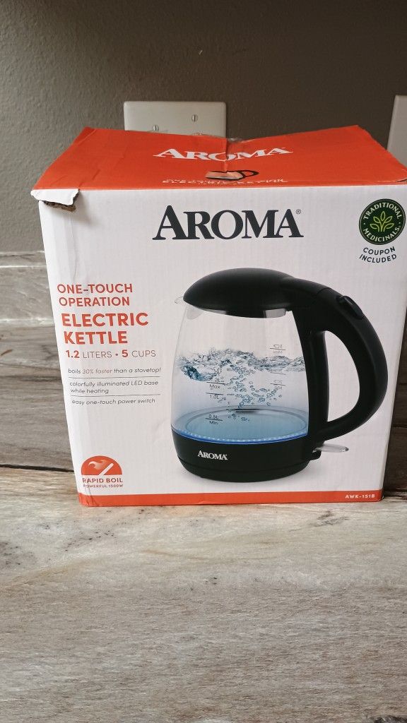 Aroma Electric Hot Water Kettle Heater **"New In Box***