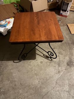 Free Small Table