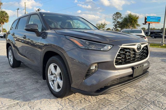 2024 Toyota Highlander