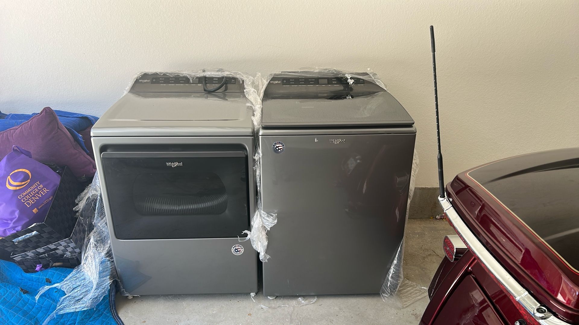 Whirlpool Washer and Dryer Set