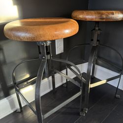 Kitchen Island Stools 
