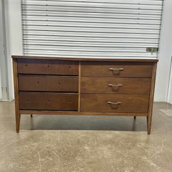 Vintage Mcm Walnut Dresser