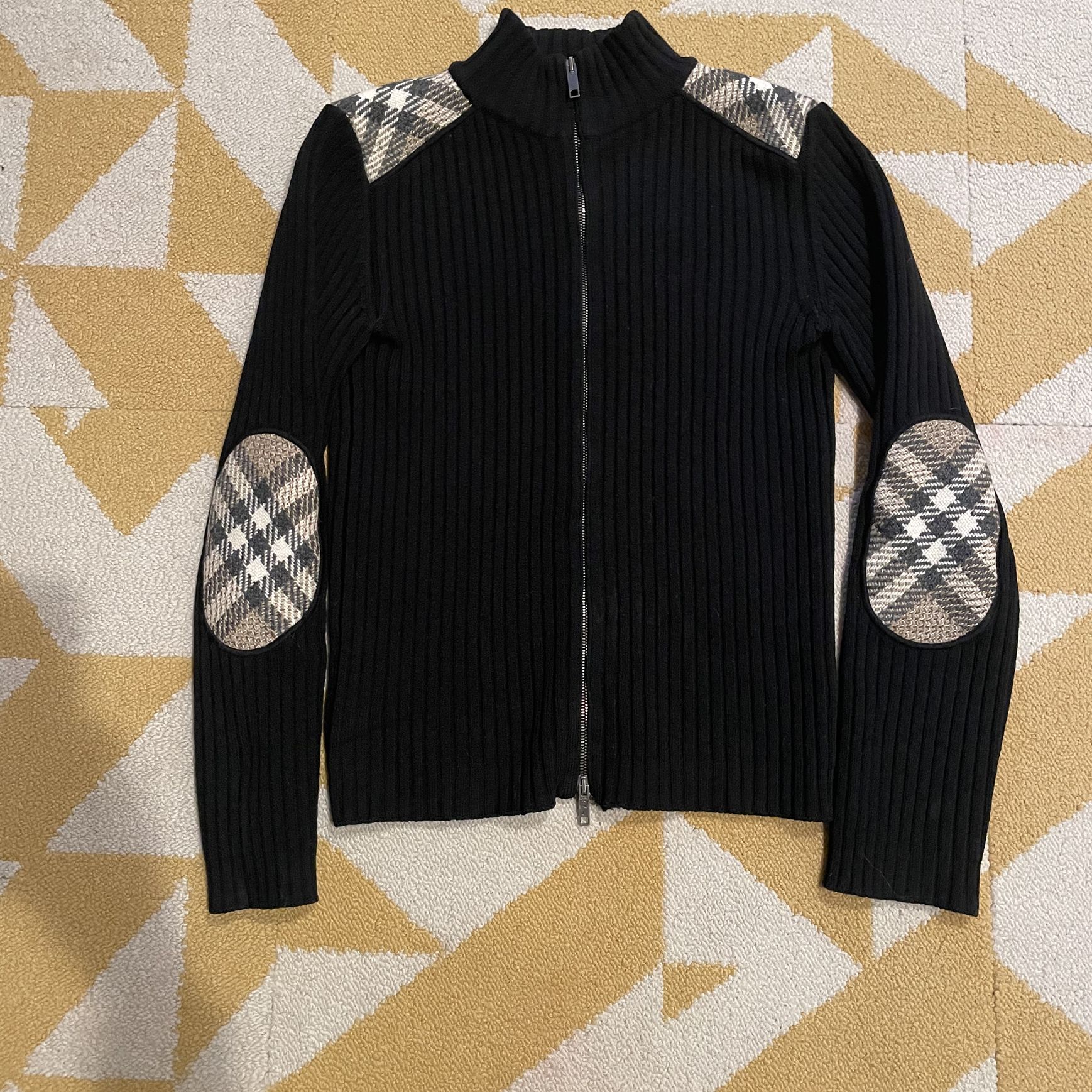 Burberry London Y2K vintage sweater S