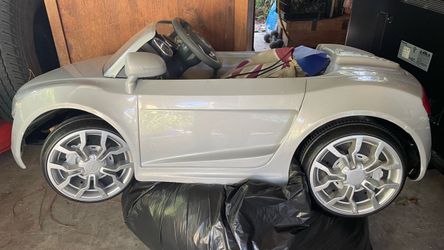 Audi toy car $80.00 CASH, TEXT FOR PRICES.
