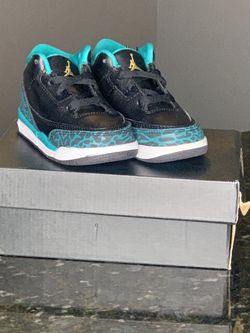 Baby Jordan 3 retro Gt size 6c