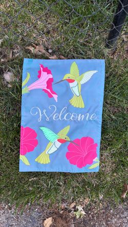Hummingbird Garden Flag