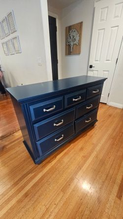 Pottery Barn, kids dresser