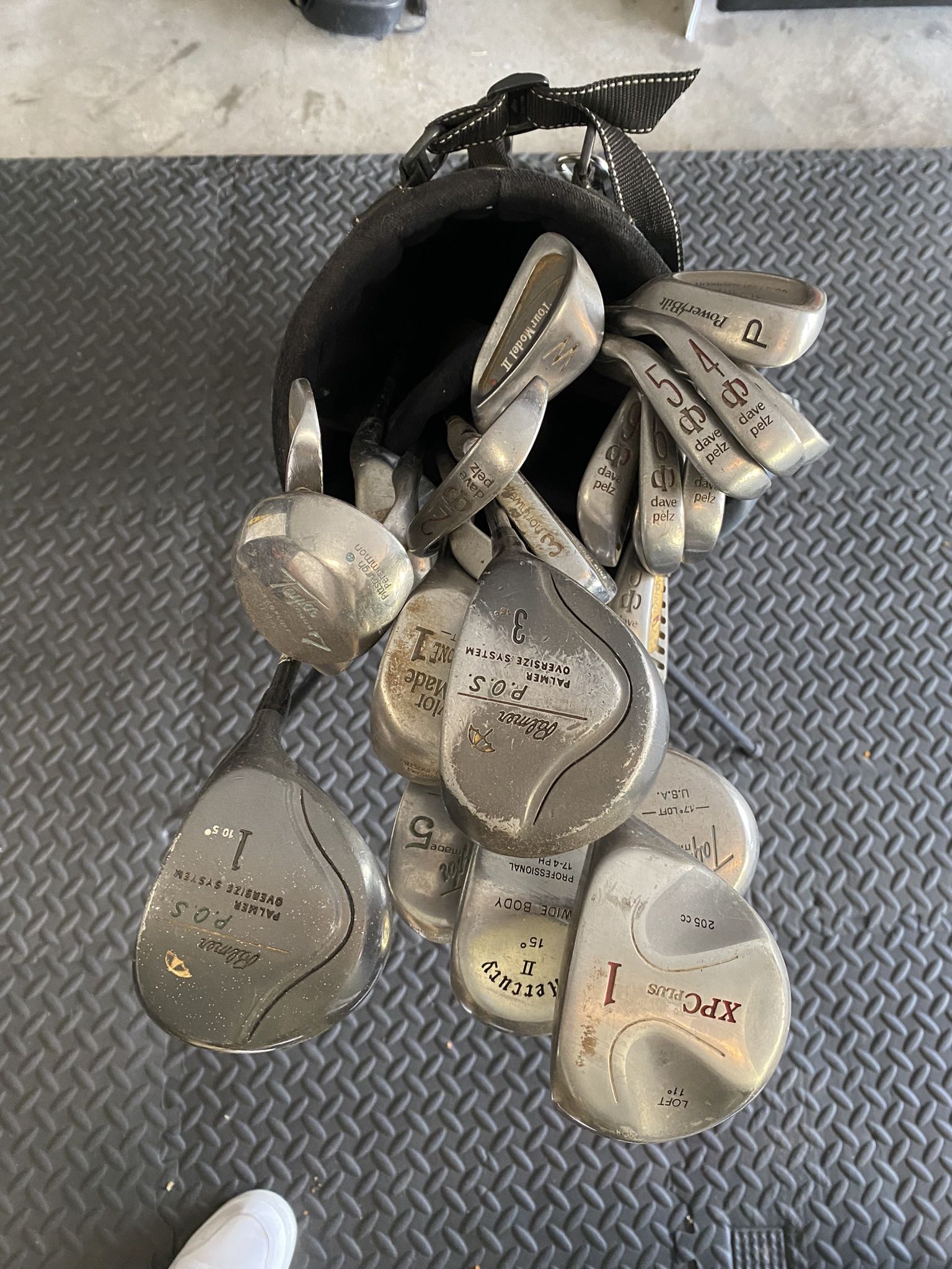 Complete Golf Club Set w/ Callaway Bag