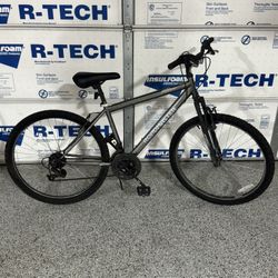 Roadmaster Mtn. Sport 18 Speed Mountain Bike