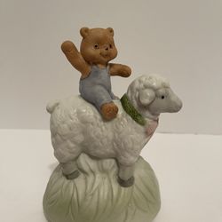 Farmer In The Dell, Music Box, Sheep/bear