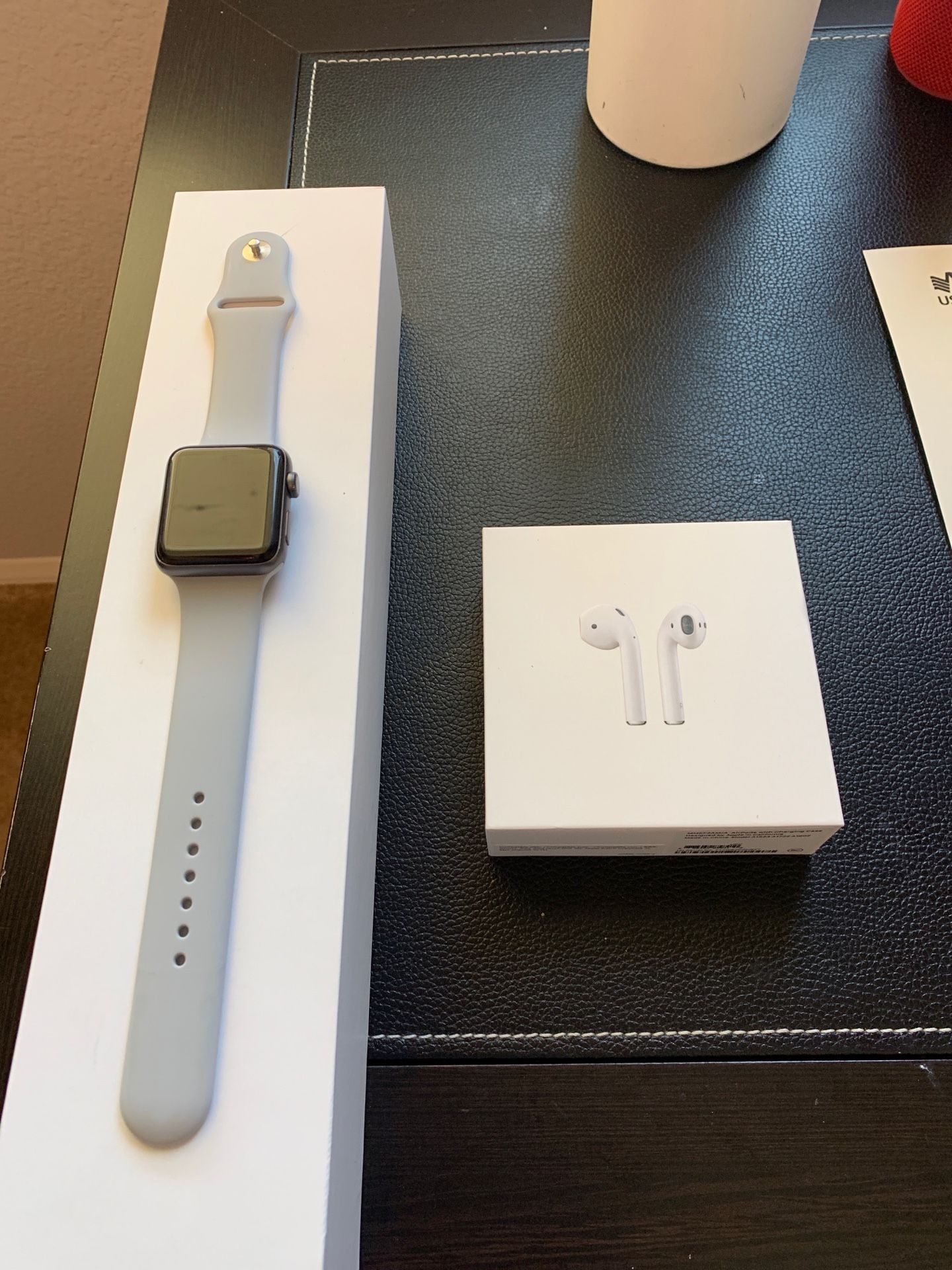 Apple Watch Series 2 42mm & AirPods