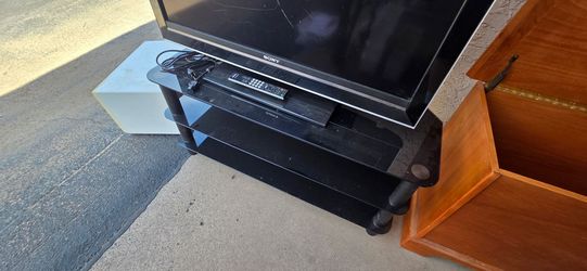 Sony BRAVIA TV – $10