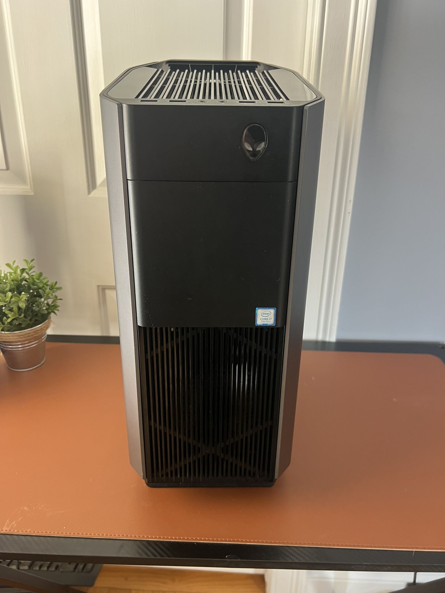 Alienware Aurora R7 Gaming PC