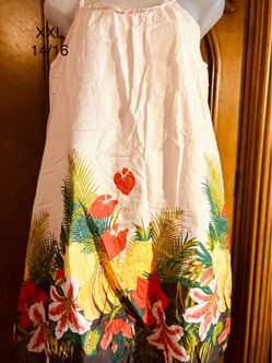 GapKids Tropical print  Girls dress with pineapple, bananas, and red flowers on a peach colored background. Size XXL
